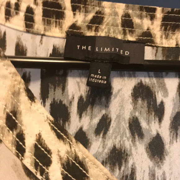 Women blouse - Picture 2 of 7